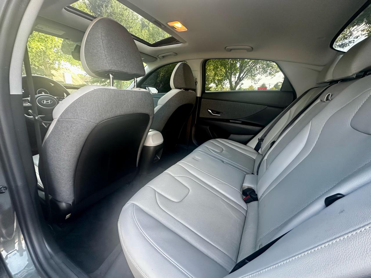 Hyundai Elantra Limited IVT 2024