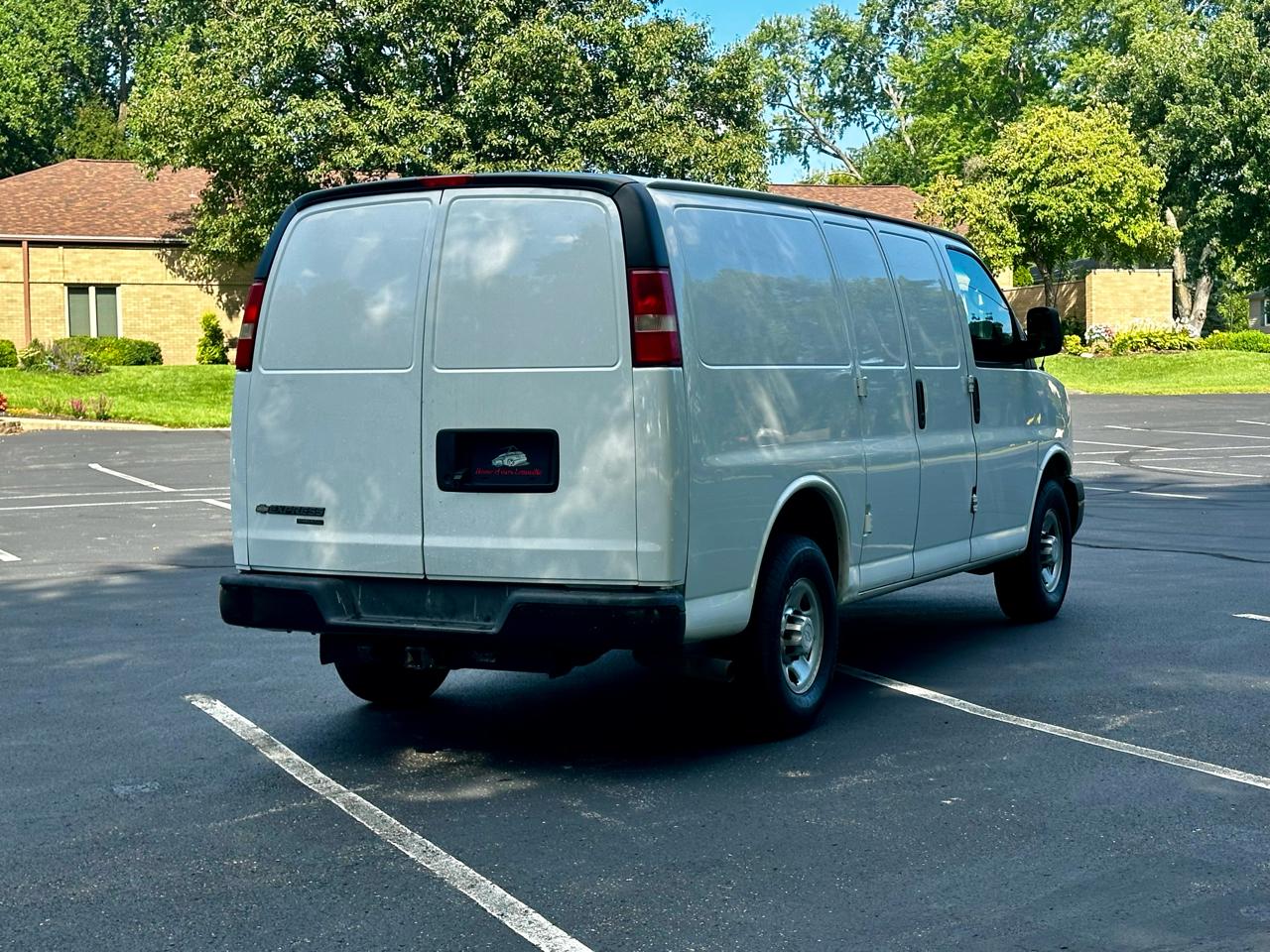 Chevrolet Express Cargo Van RWD 2500 135" 2015