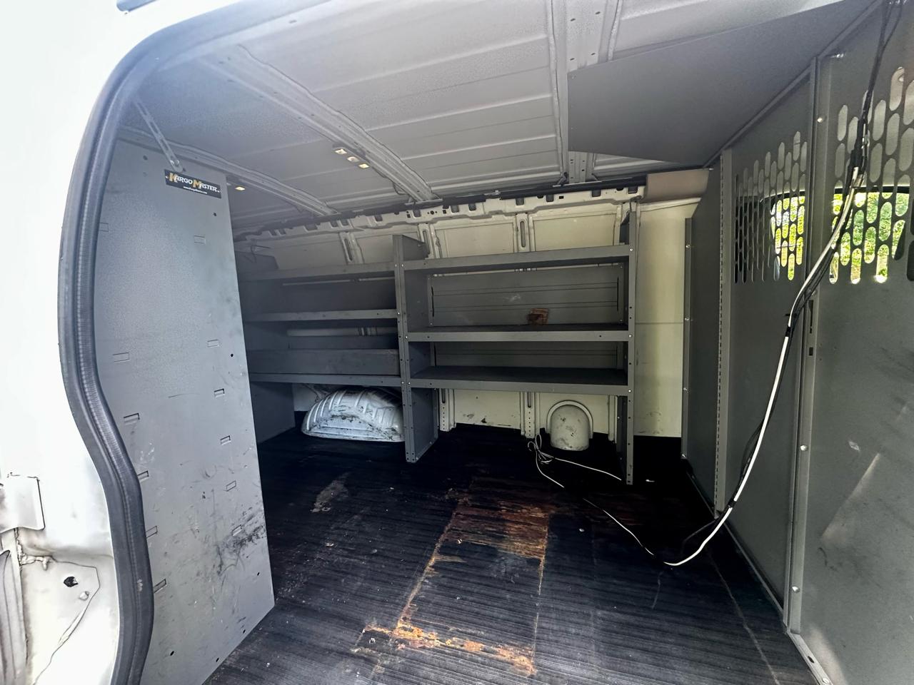 Chevrolet Express Cargo Van RWD 2500 135" 2015