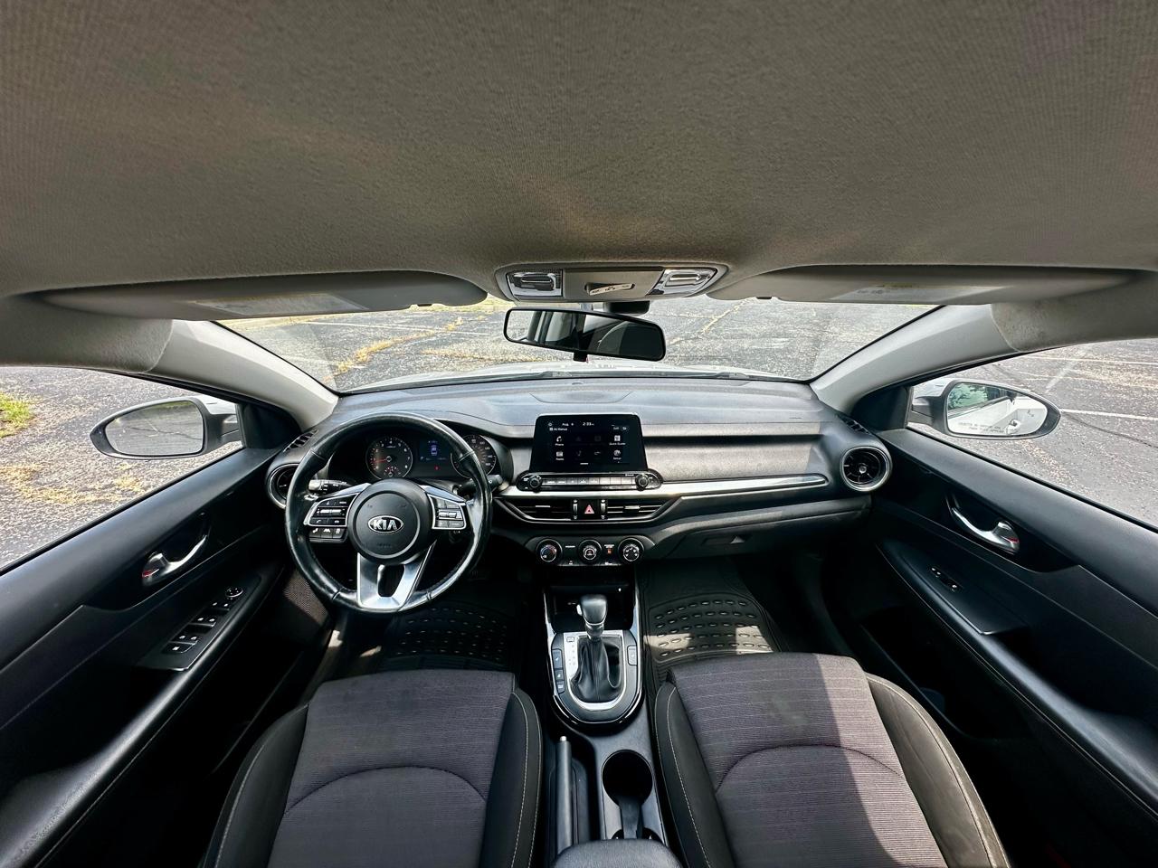 Kia Forte EX IVT 2019