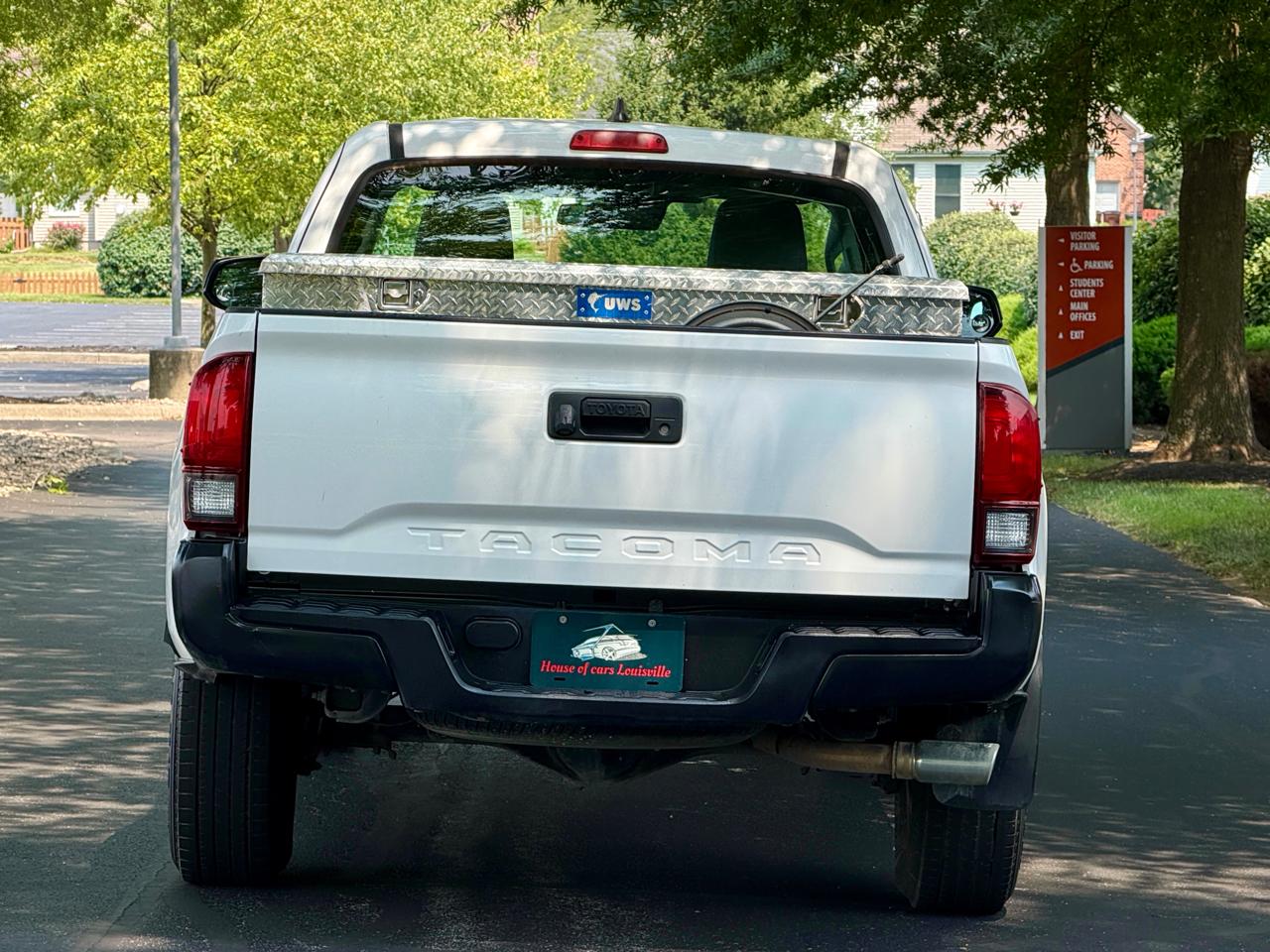 Toyota Tacoma SR5 Access Cab 6' Bed I4 4x2 AT (Natl) 2018