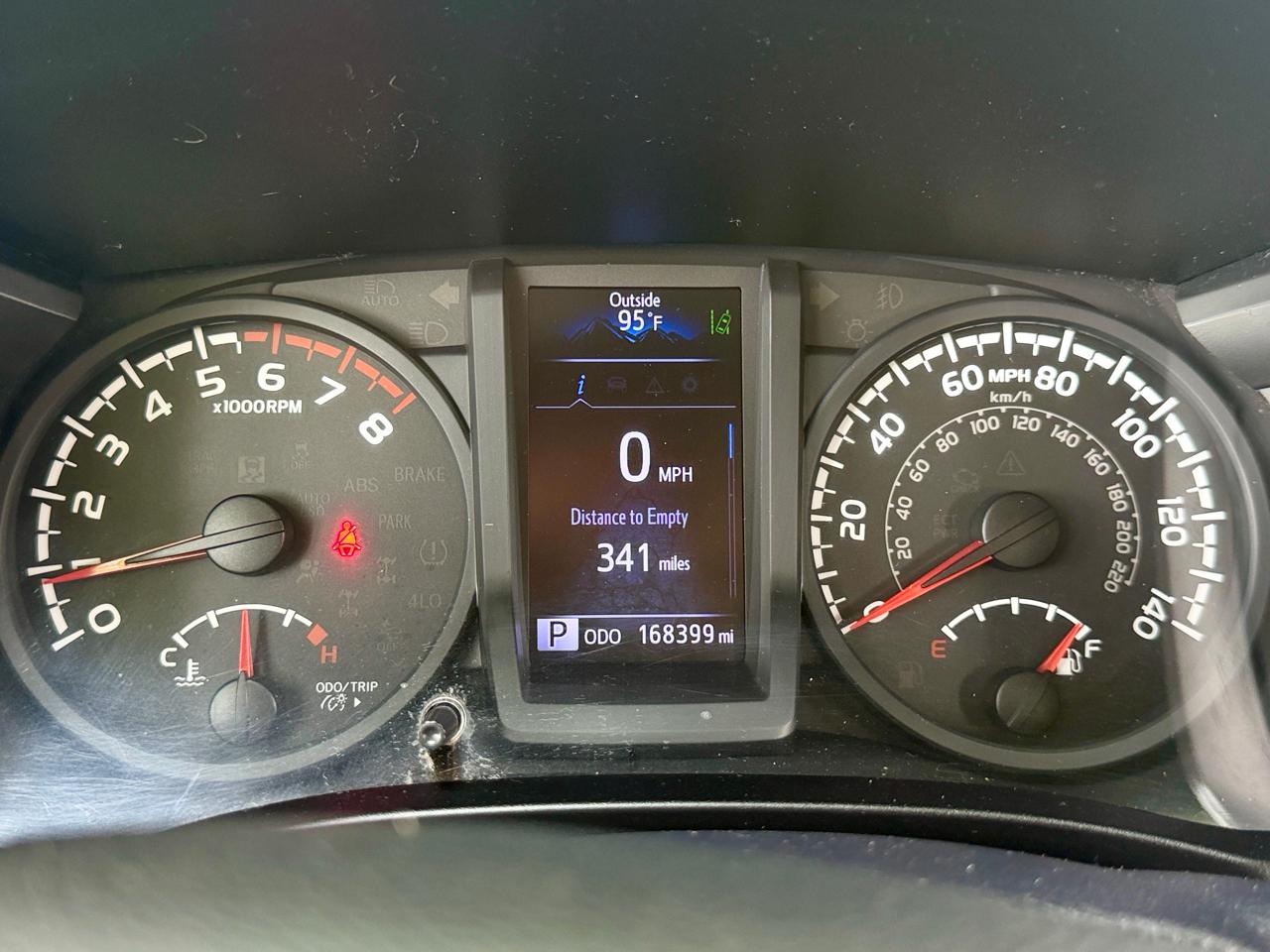Toyota Tacoma SR5 Access Cab 6' Bed I4 4x2 AT (Natl) 2018