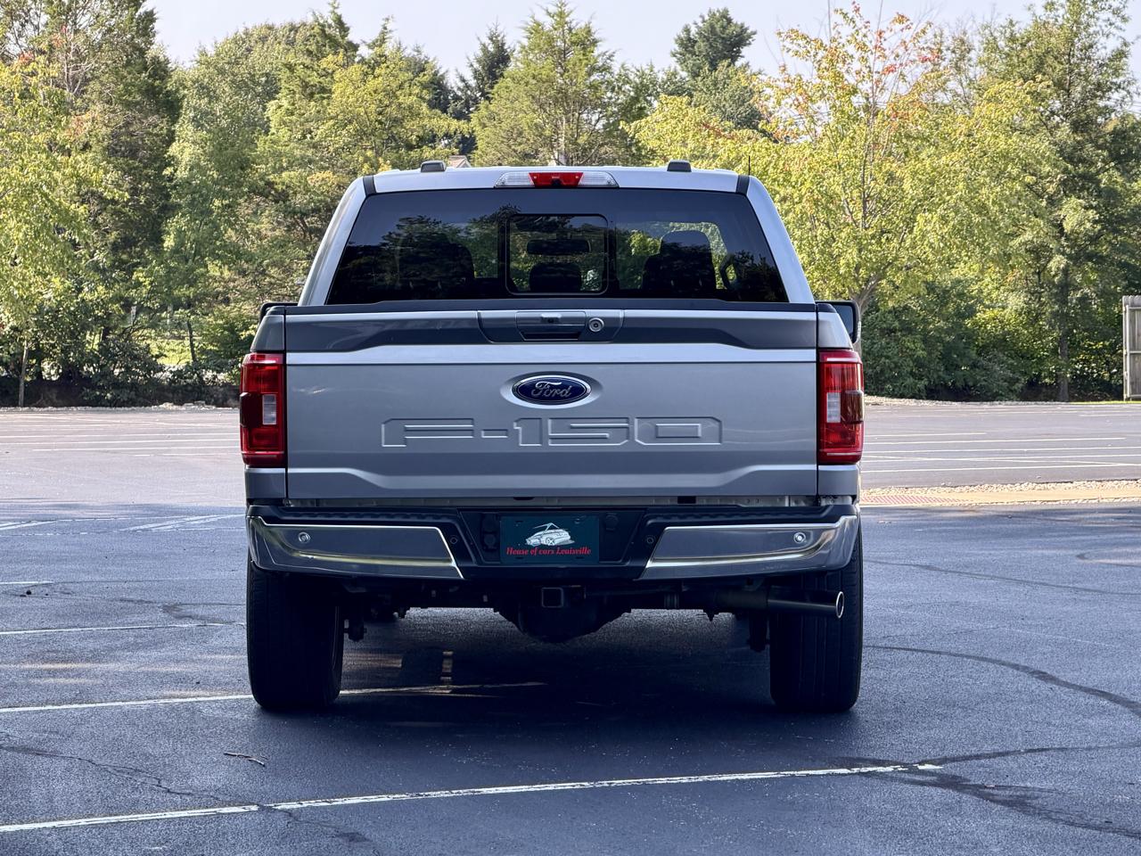 Ford F-150 4WD SuperCrew 150" XLT 2022