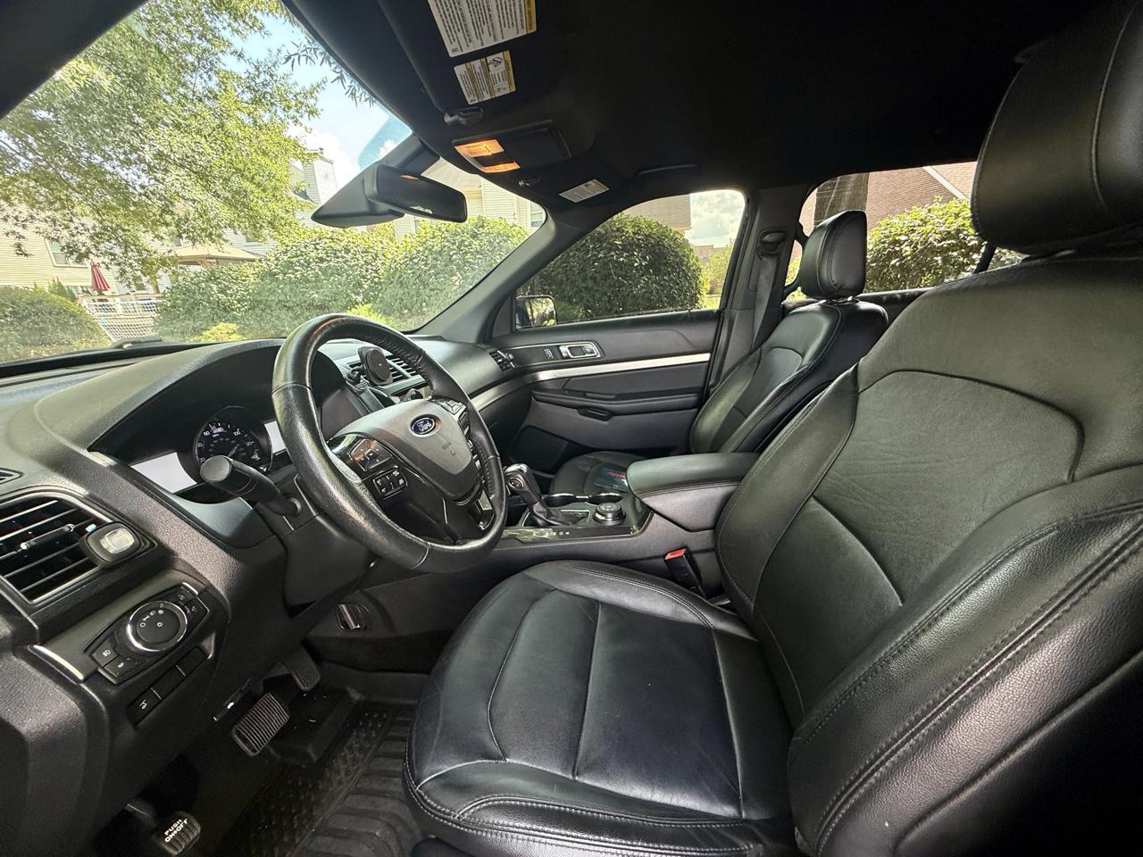 Ford Explorer 4dr XLT 4WD 2018