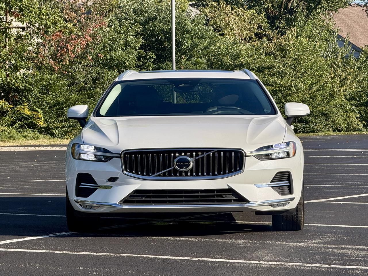 Volvo XC60 B5 AWD Plus Bright Theme 2023