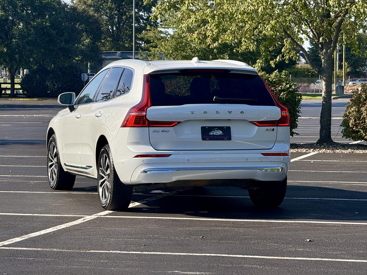 Volvo XC60 B5 AWD Plus Bright Theme 2023