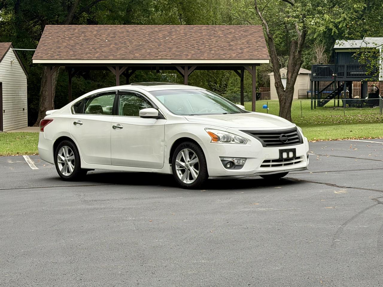Nissan Altima 4dr Sdn I4 2.5 SV 2013