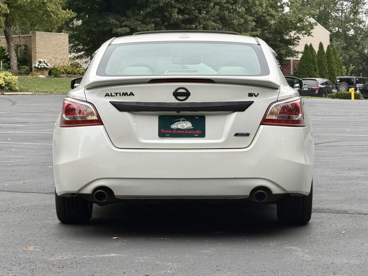 Nissan Altima 4dr Sdn I4 2.5 SV 2013