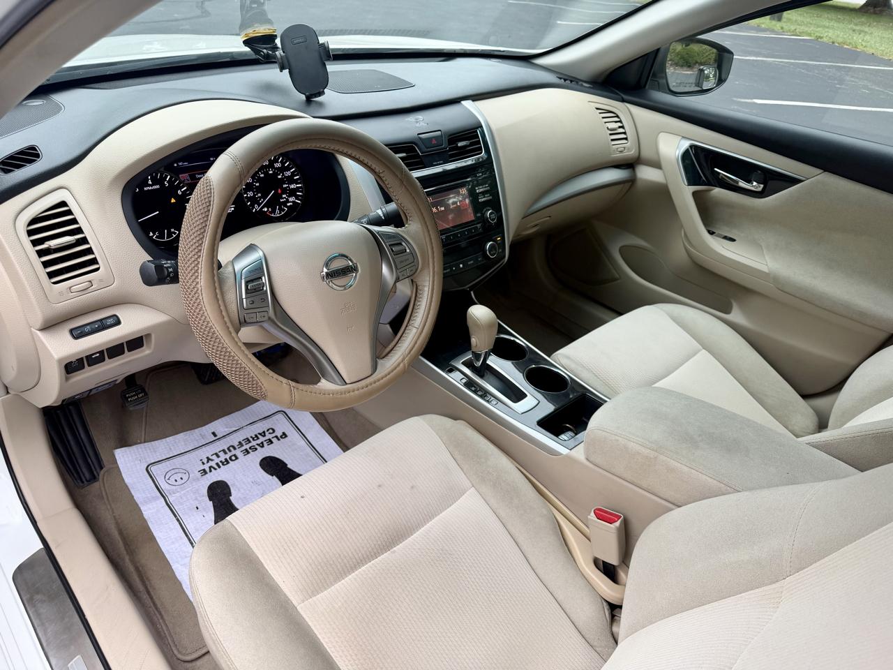 Nissan Altima 4dr Sdn I4 2.5 SV 2013