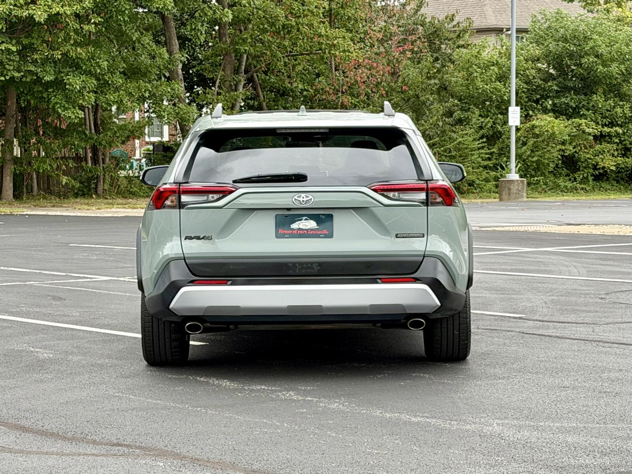Toyota RAV4 Adventure AWD (Natl) 2019