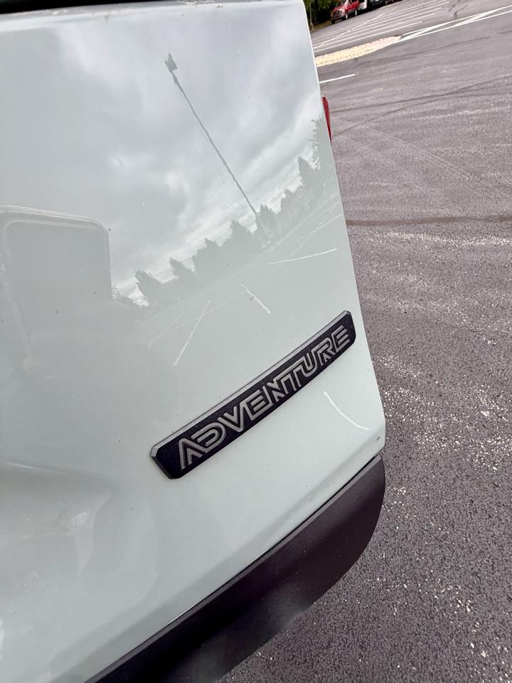 Toyota RAV4 Adventure AWD (Natl) 2019