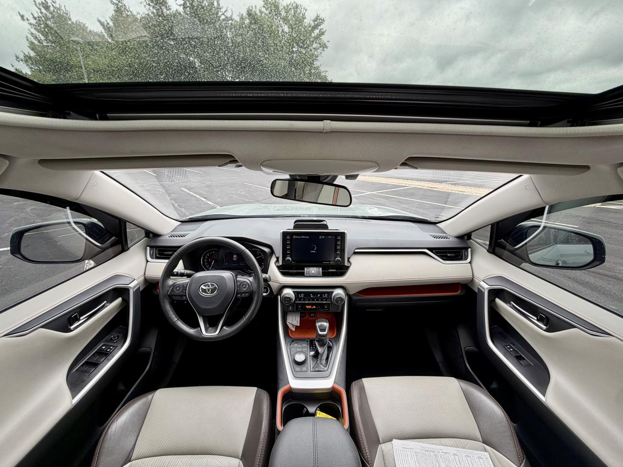 Toyota RAV4 Adventure AWD (Natl) 2019