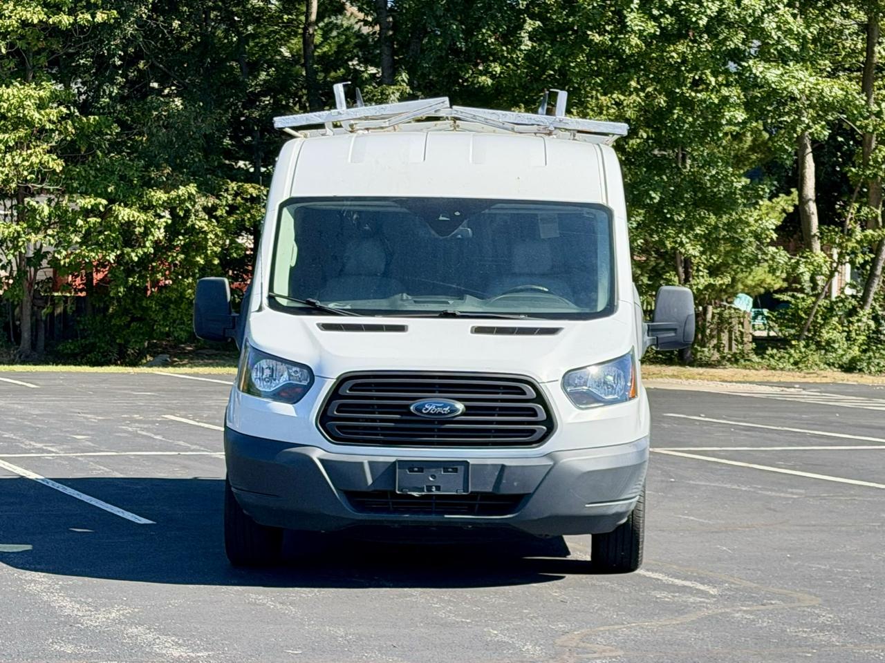 Ford Transit Van T-250 148" Med Rf 9000 GVWR Sliding RH Dr 2018
