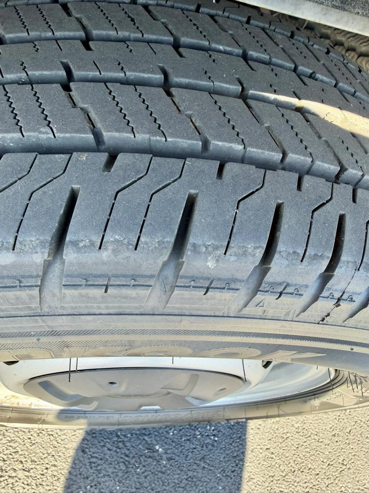 Ford Transit Van T-250 148" Med Rf 9000 GVWR Sliding RH Dr 2018