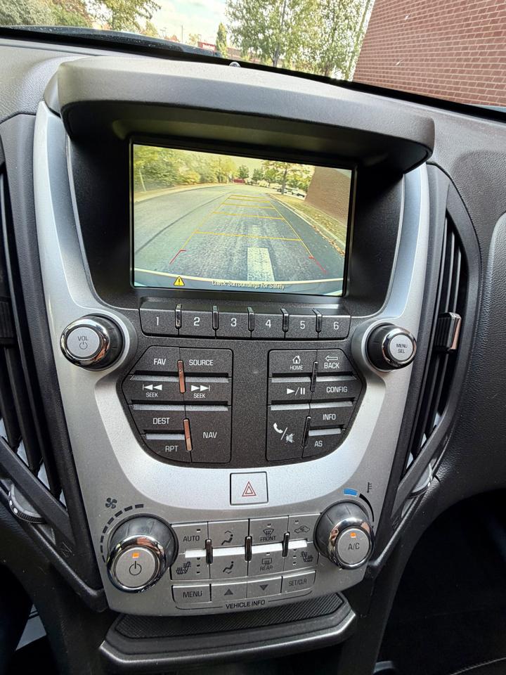 Chevrolet Equinox FWD 4dr LT w/1LT 2017