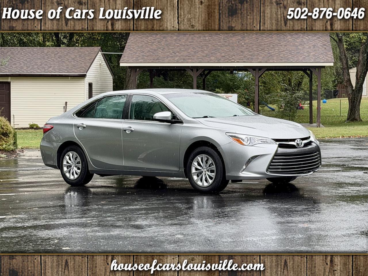 Toyota Camry XLE Auto (Natl) 2017