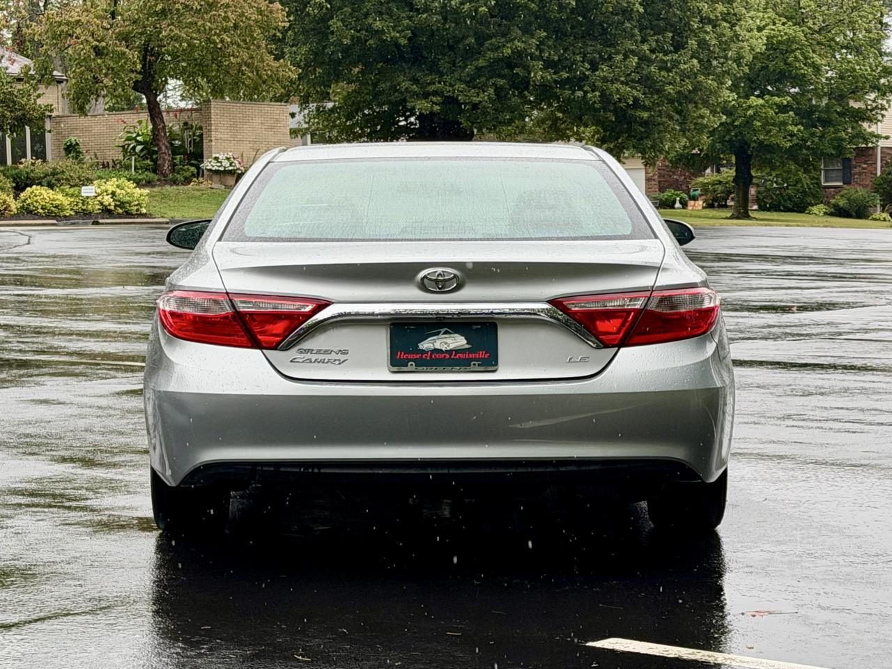 Toyota Camry XLE Auto (Natl) 2017