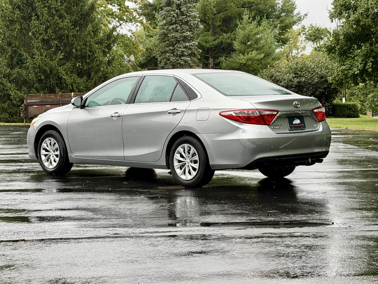 Toyota Camry XLE Auto (Natl) 2017