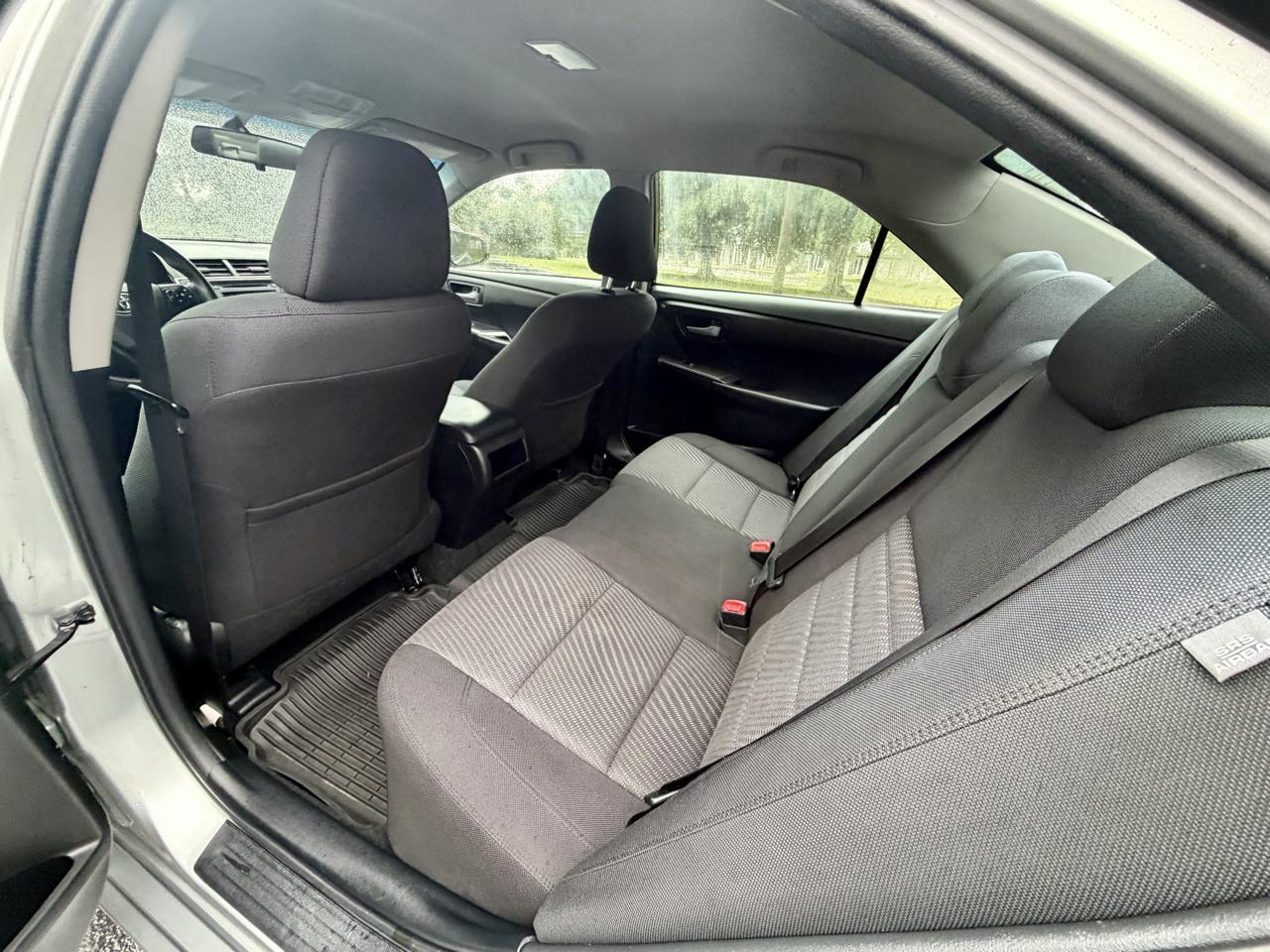 Toyota Camry XLE Auto (Natl) 2017