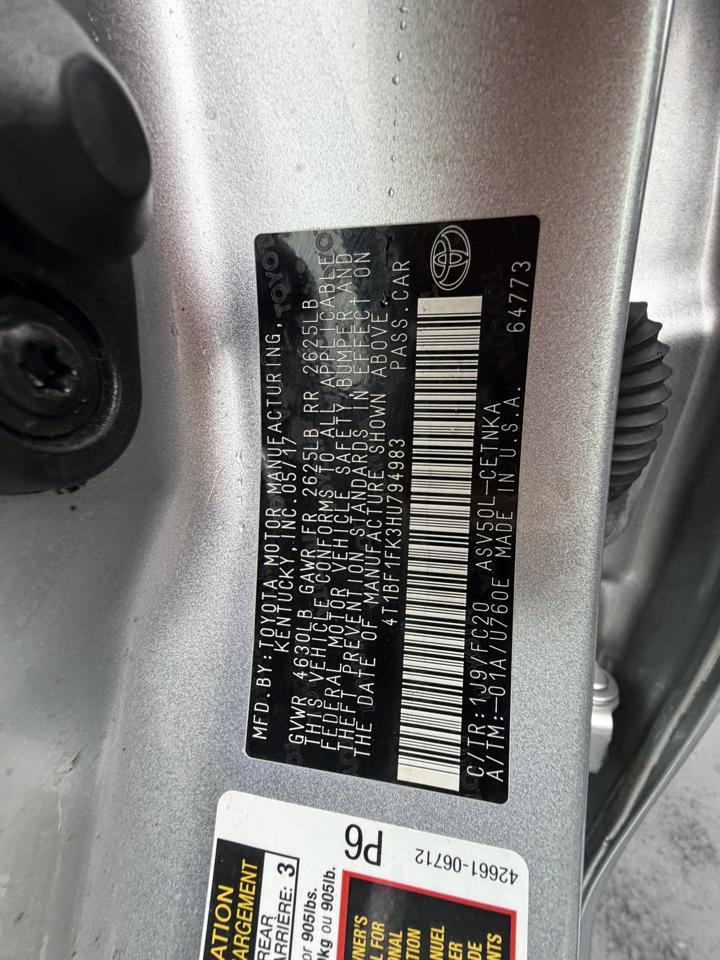 Toyota Camry XLE Auto (Natl) 2017