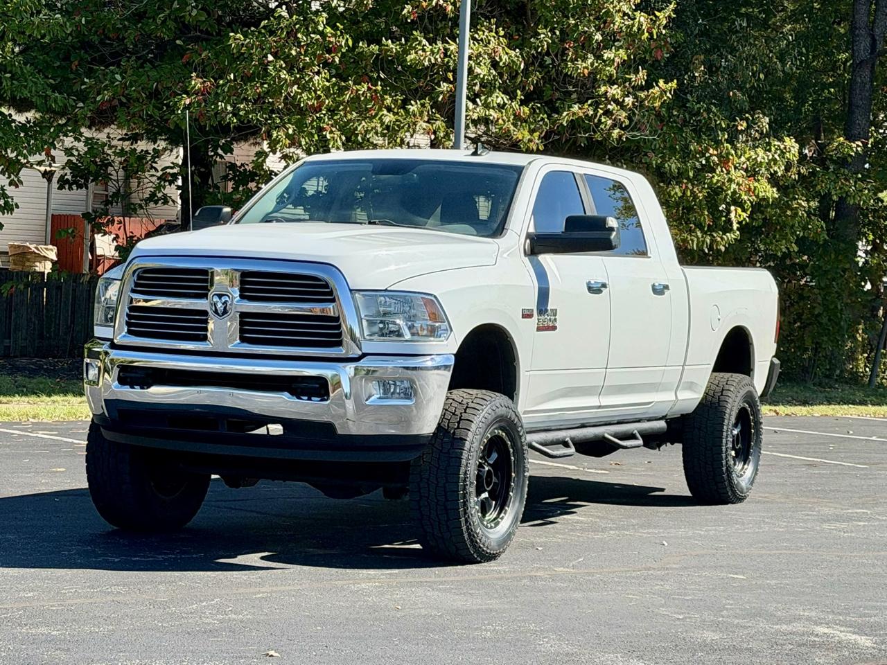 RAM 3500 4WD Mega Cab 160.5" Big Horn 2015