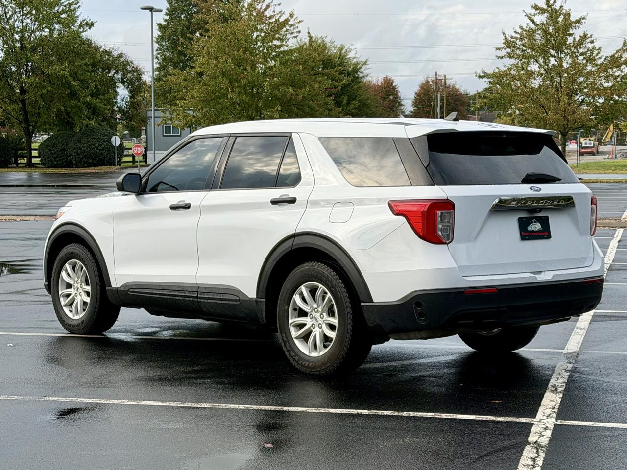 Ford Explorer Base 4WD 2021