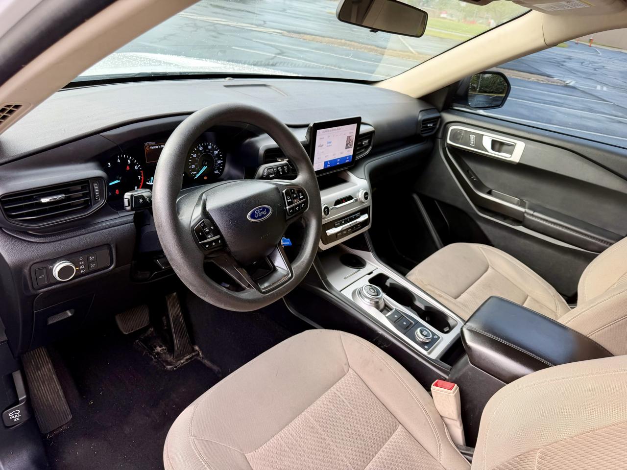 Ford Explorer Base 4WD 2021