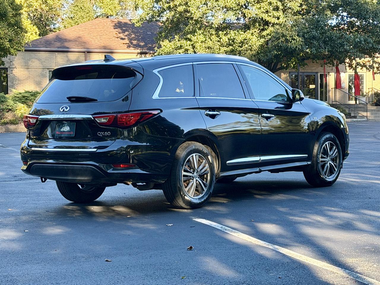 Infiniti QX60 AWD 2017