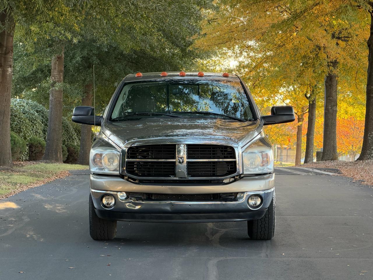 Dodge Ram 2500 2WD Quad Cab 140.5" SLT 2007