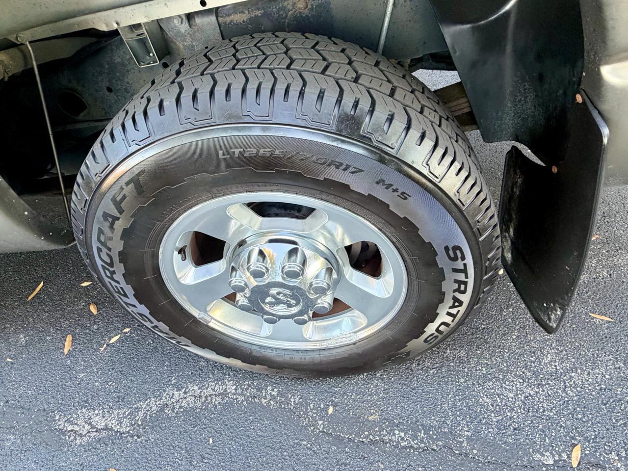 Dodge Ram 2500 2WD Quad Cab 140.5" SLT 2007