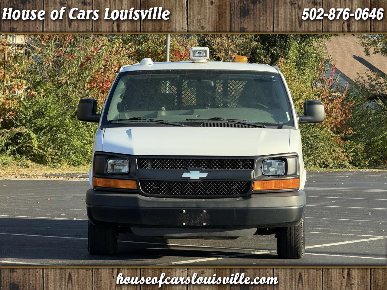 Chevrolet Express Cargo Van RWD 2500 135" 2016