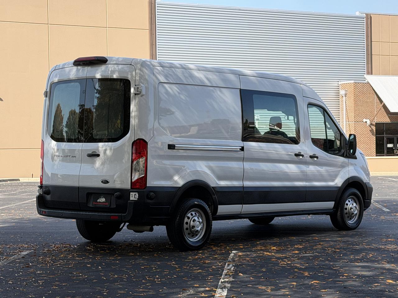 Ford Transit Cargo Van T-350 130" Med Rf 9500 GVWR RWD 2020