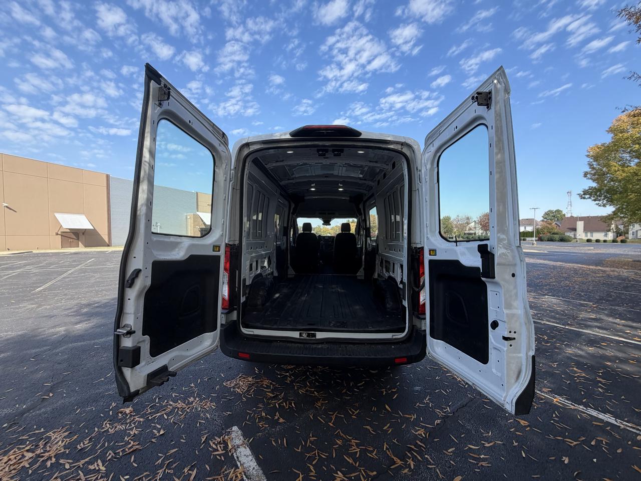 Ford Transit Cargo Van T-350 130" Med Rf 9500 GVWR RWD 2020