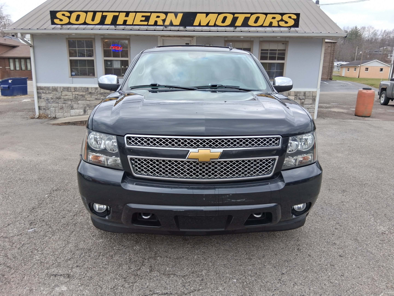 Chevrolet Tahoe LTZ 4WD 2011