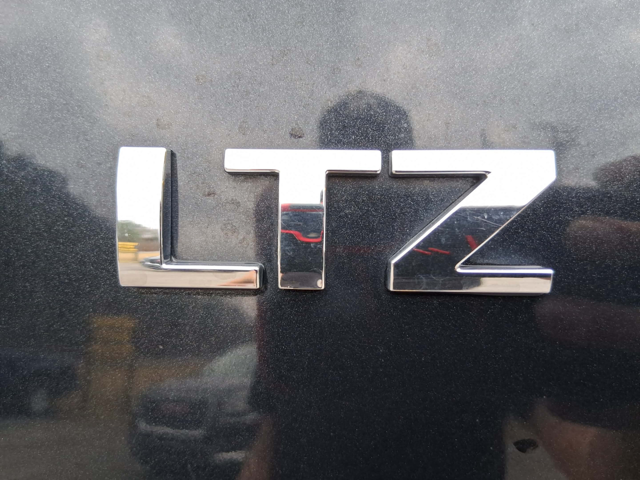 Chevrolet Tahoe LTZ 4WD 2011