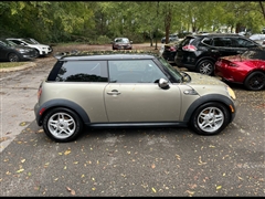 2009 MINI Cooper 