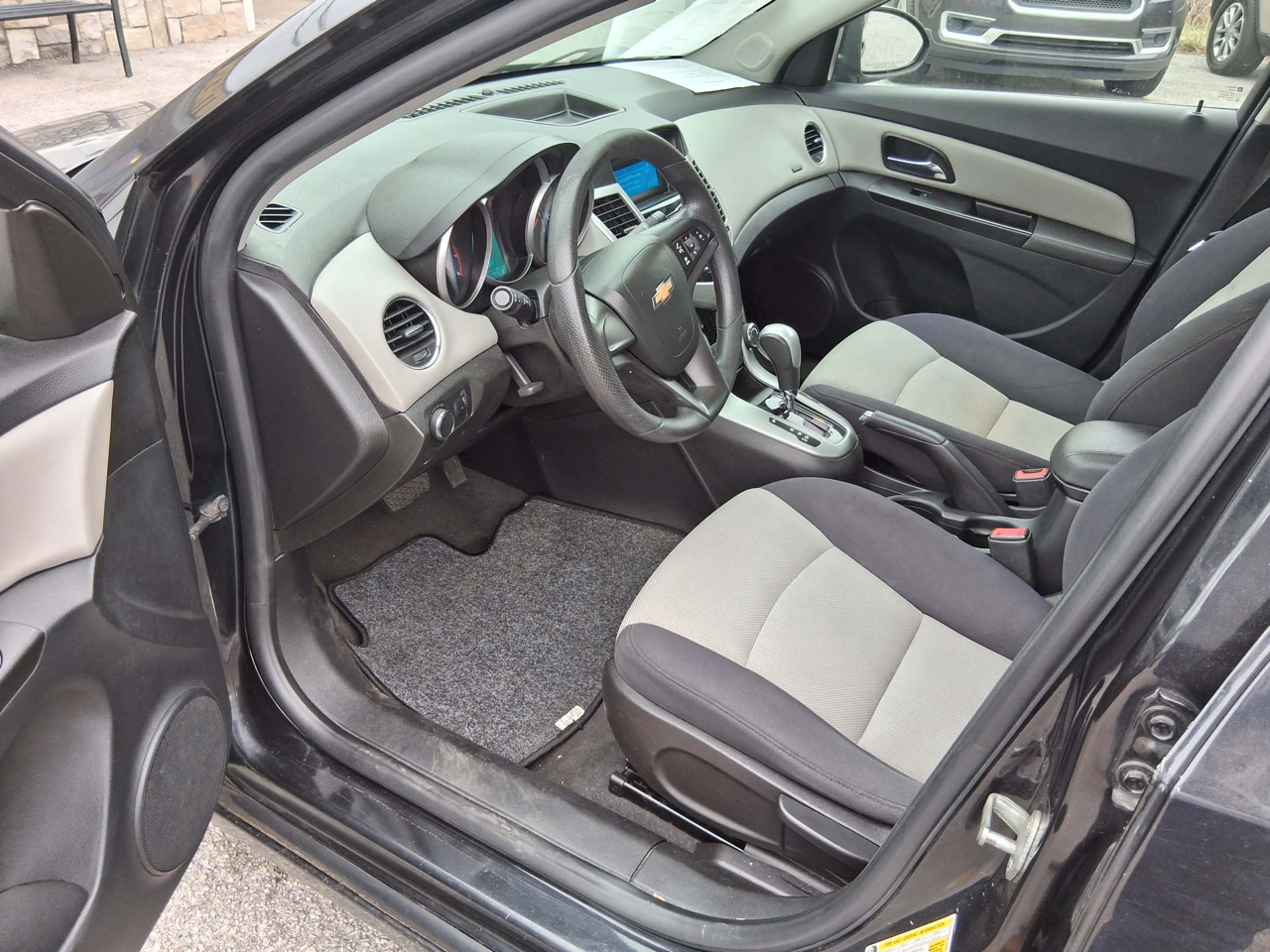 Chevrolet Cruze LS Auto 2014