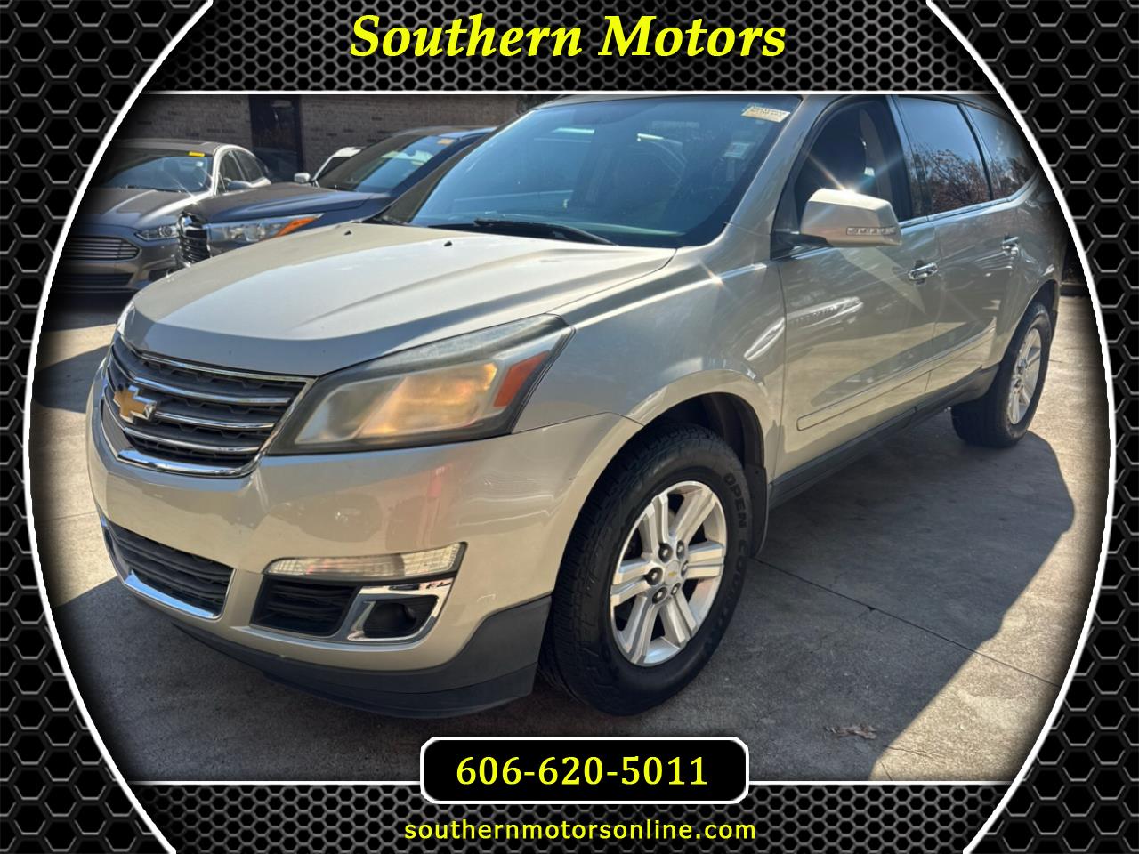 2013 Chevrolet Traverse 2LT FWD