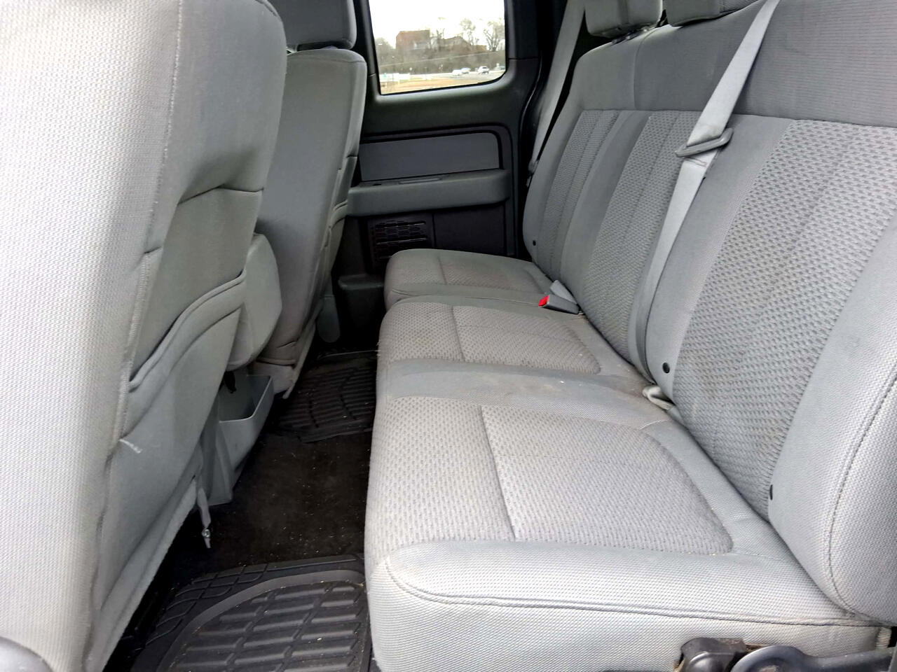 Ford F-150 XLT SuperCab 8-ft. Bed 4WD 2013