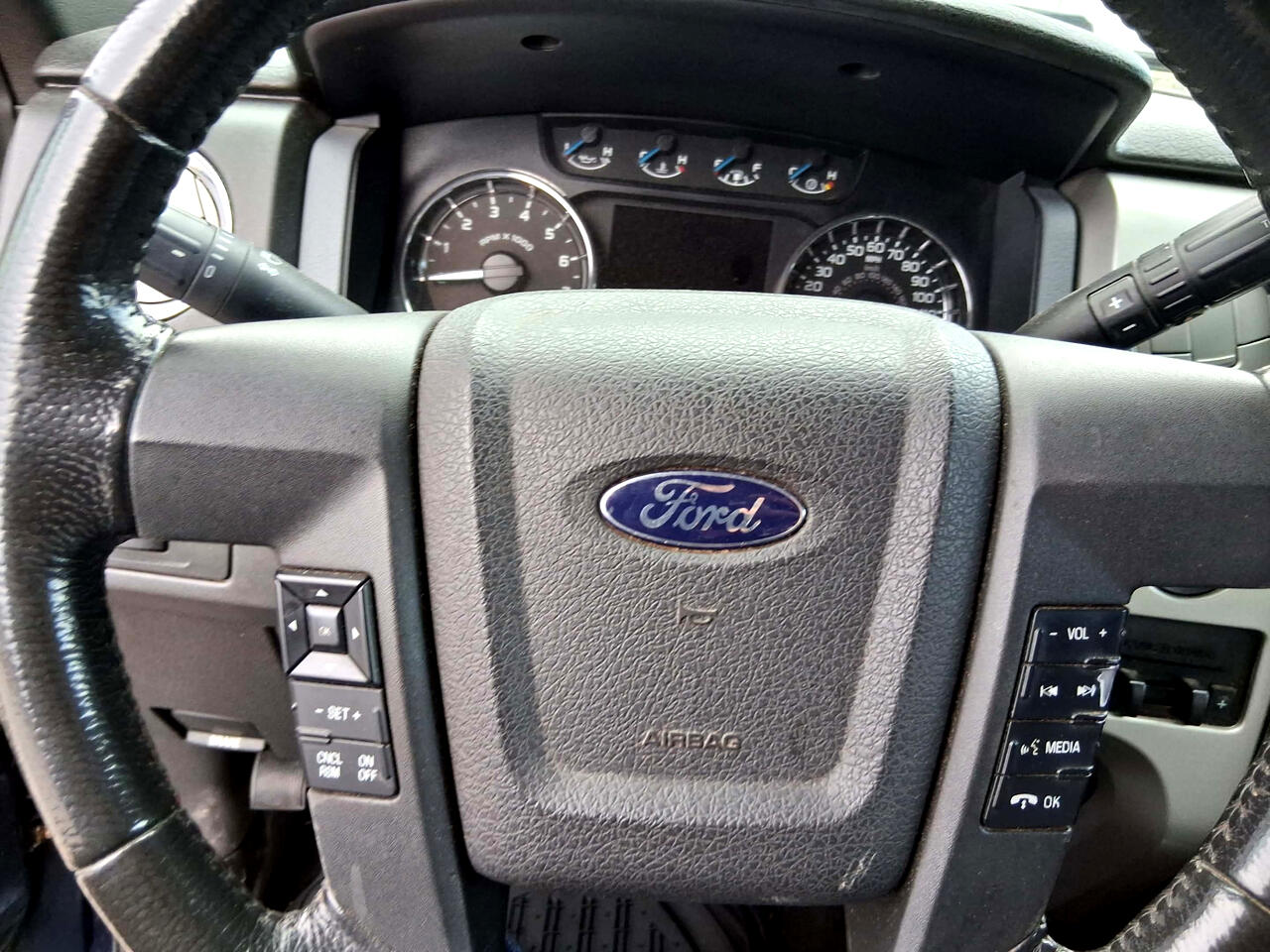 Ford F-150 XLT SuperCab 8-ft. Bed 4WD 2013