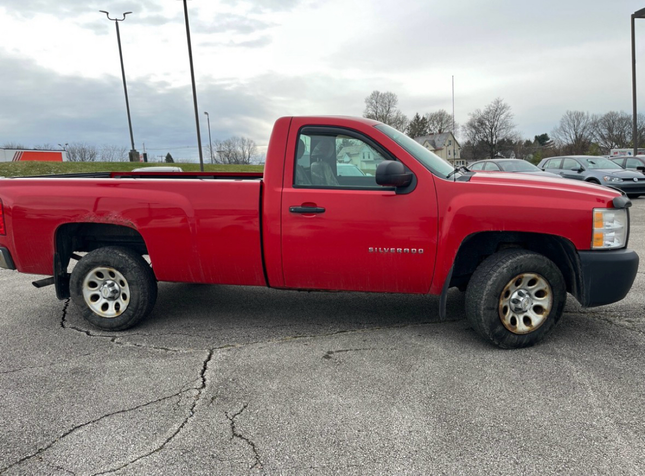 Chevrolet Silverado 1500 Work Truck 1WT Regular Cab Long Box 2WD 2010