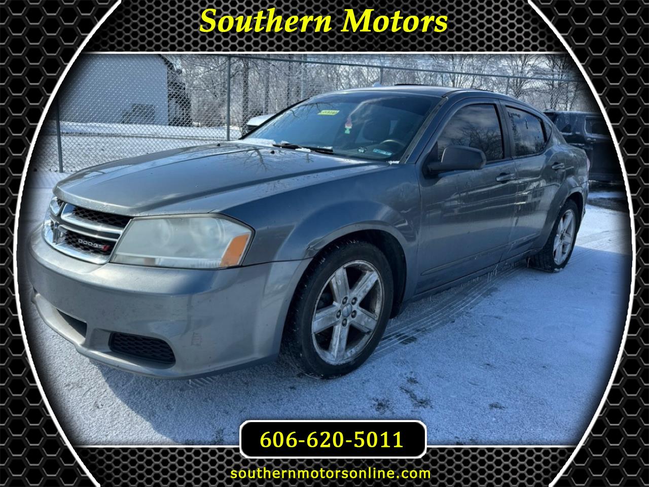 2013 Dodge Avenger Base