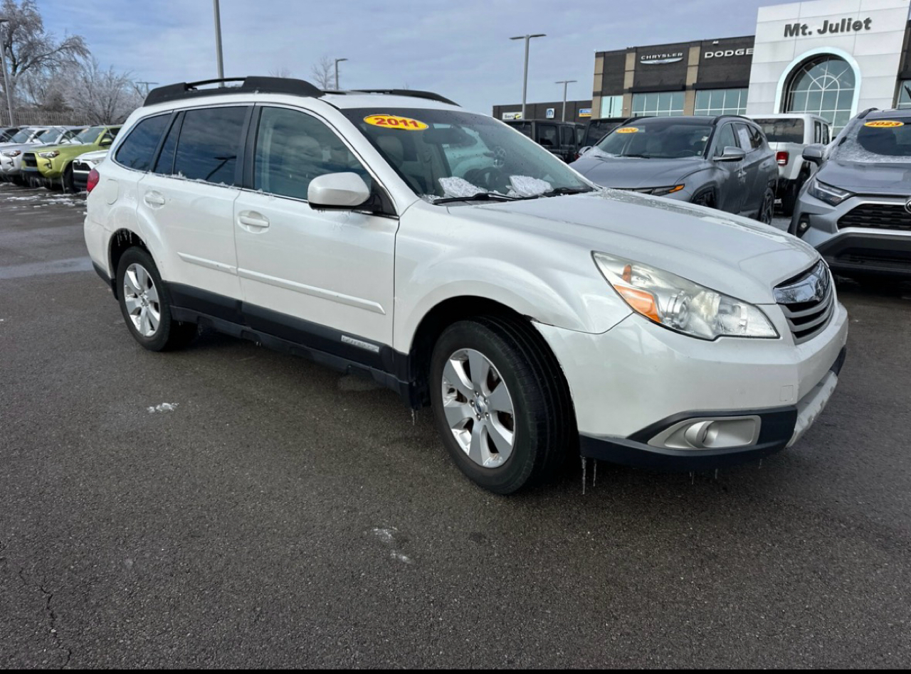 Subaru Outback 2.5i Limited 2011