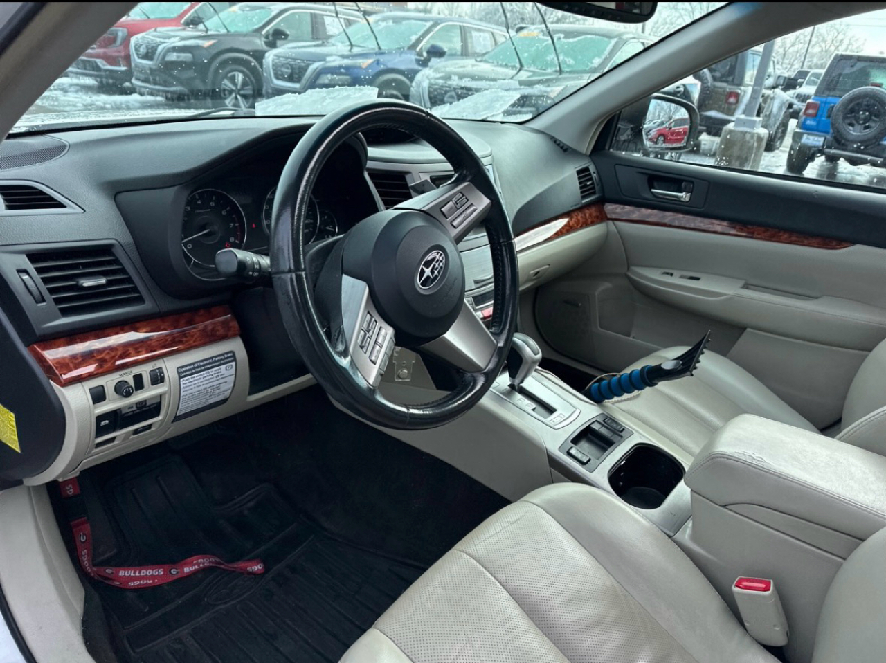 Subaru Outback 2.5i Limited 2011