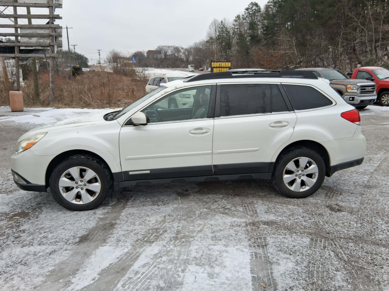 Subaru Outback 2.5i Limited 2011