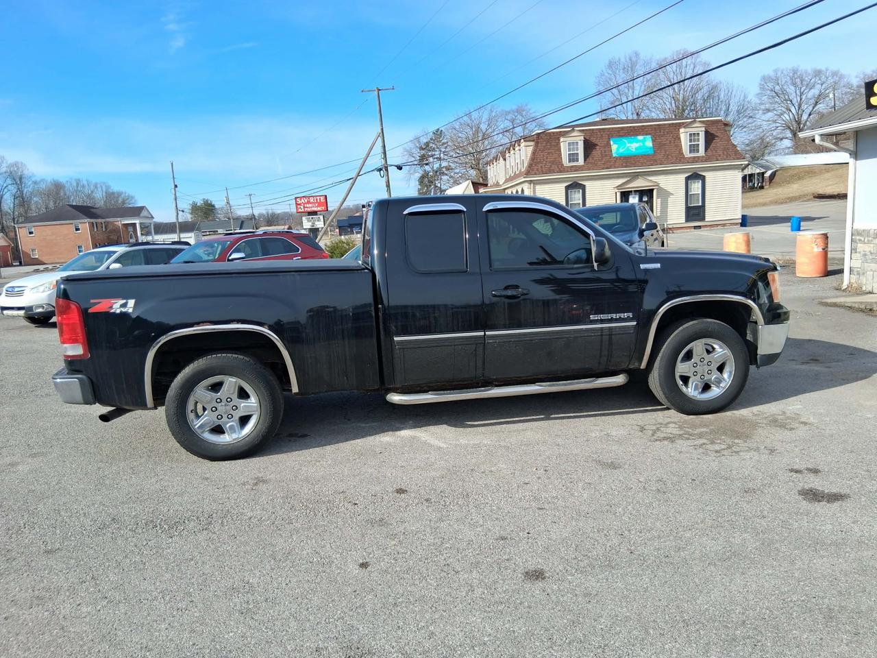 GMC Sierra 1500 4WD Ext Cab 134.0" SLE *Ltd Avail* 2010