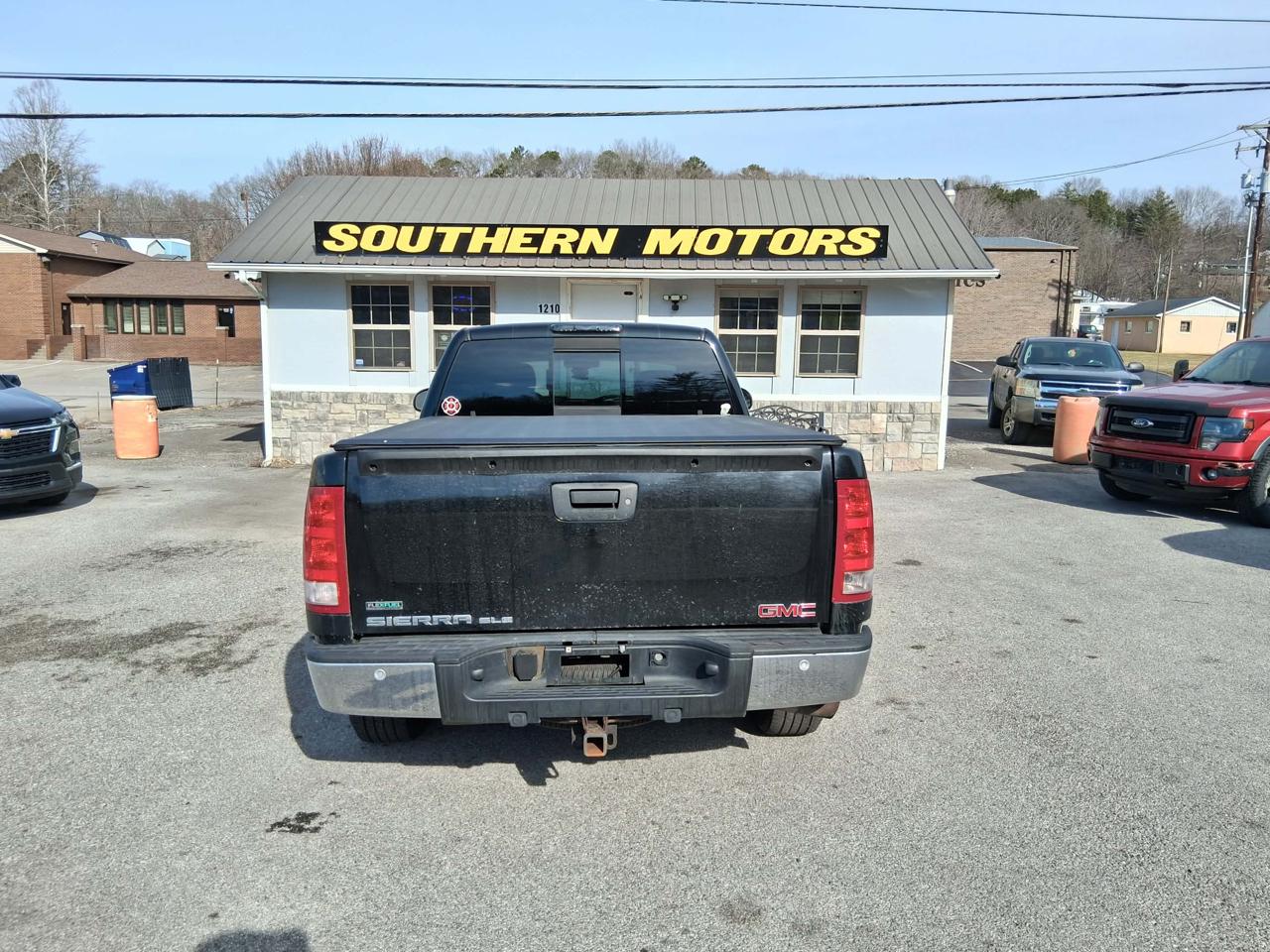 GMC Sierra 1500 4WD Ext Cab 134.0" SLE *Ltd Avail* 2010