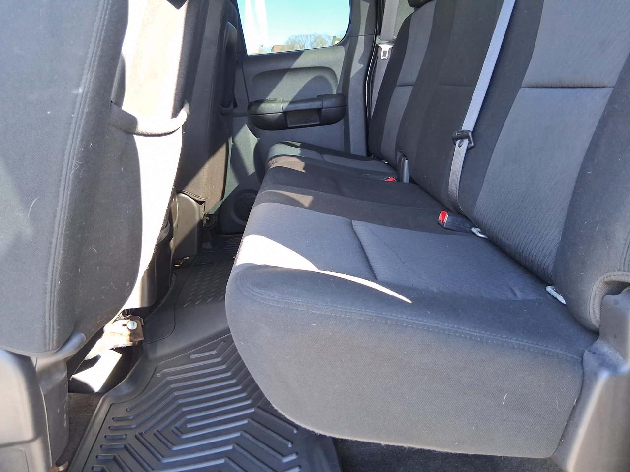 GMC Sierra 1500 4WD Ext Cab 134.0" SLE *Ltd Avail* 2010