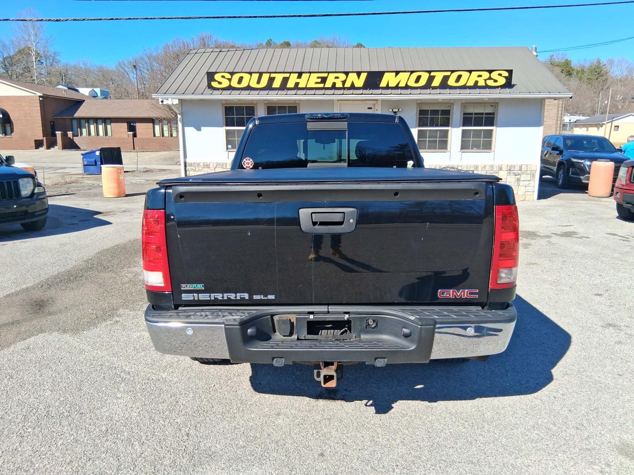 GMC Sierra 1500 4WD Ext Cab 134.0" SLE *Ltd Avail* 2010