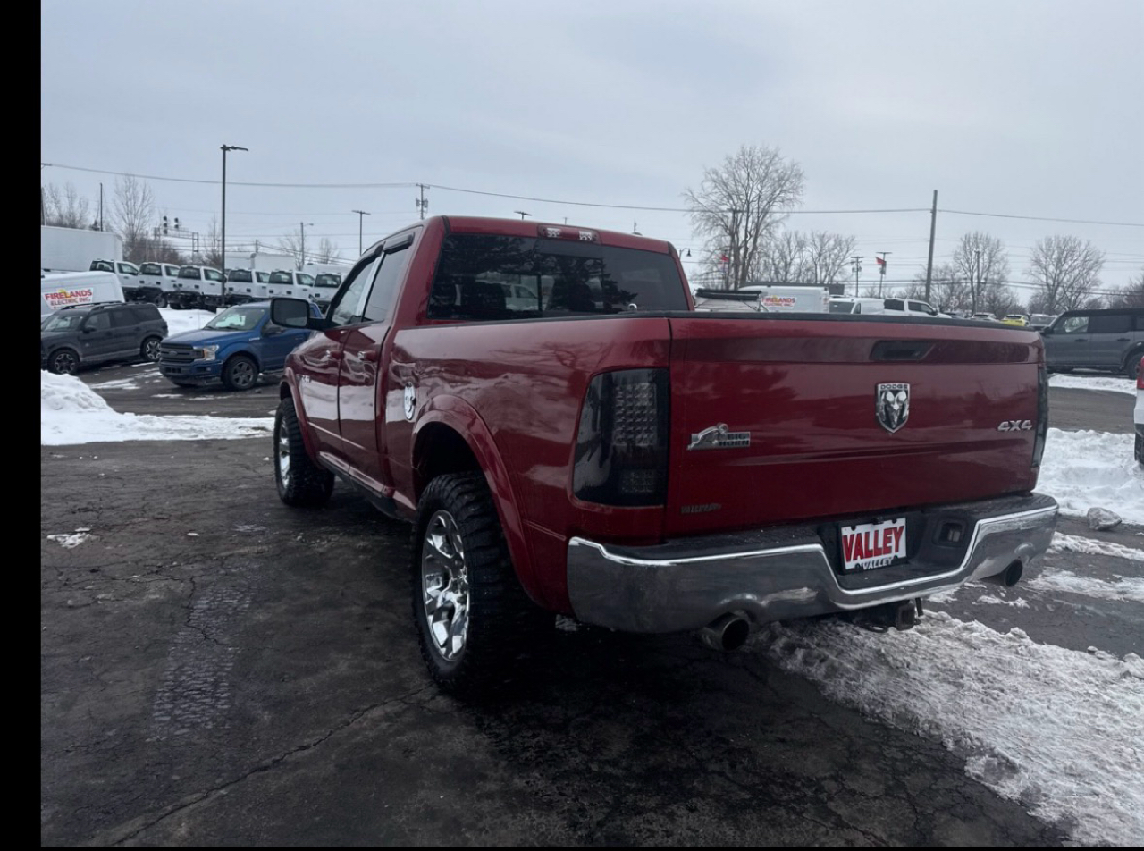 RAM 1500 4WD Quad Cab 140.5" SLT 2010